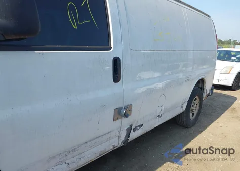 2006 GMC Savana Work Van from USA, damaged, VIN 1GTFG15X761143452